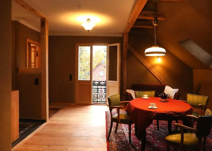 Rueckzugsort Einer Koenigin *